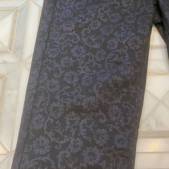 Cambio Parla Jeans with Black Stencil Design - Picture 6 of 14